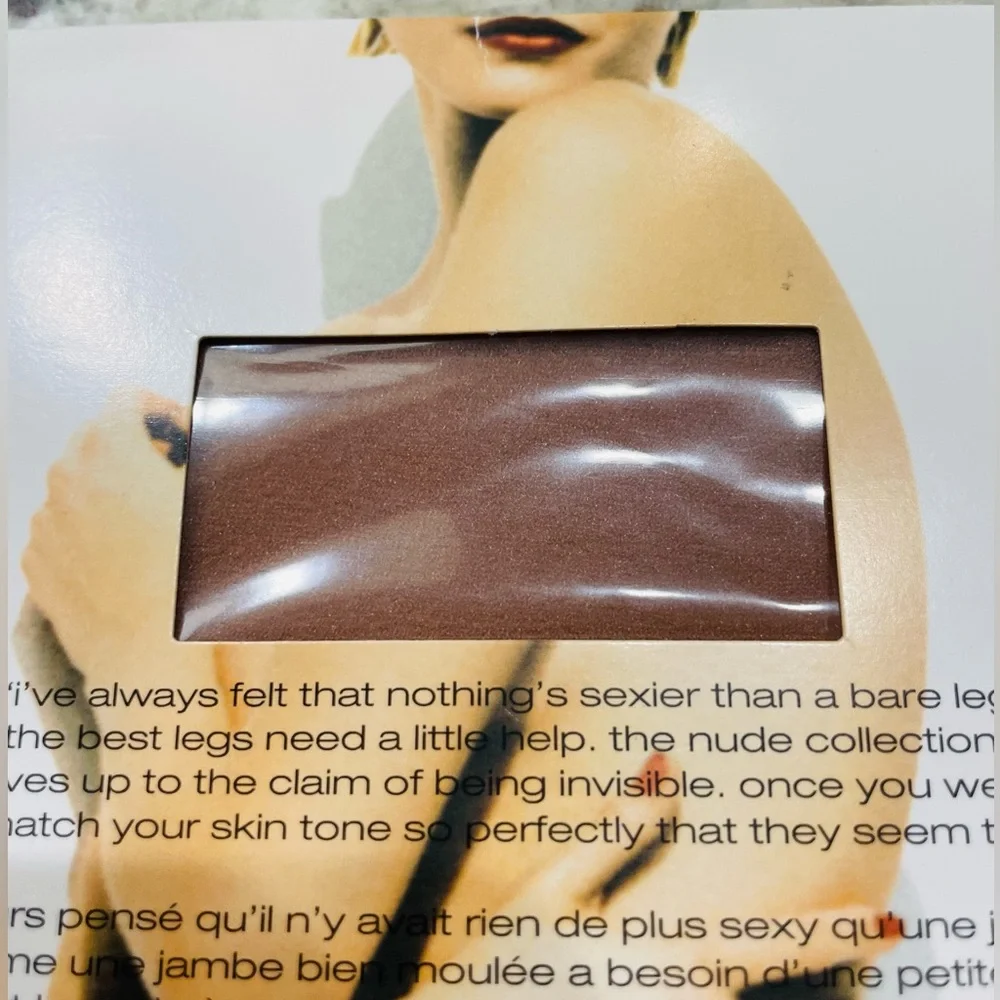 DONNA KARAN NEW YORK NWT THE NUDES ESSENTIAL TONERS MEDIUM NEW A03